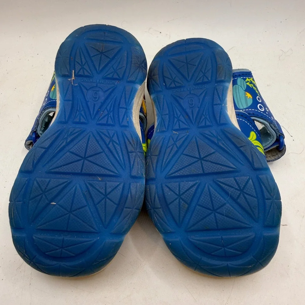 Baby Shark Toddler Boys Blue Closed Toe Fisherman Sandals Size 6